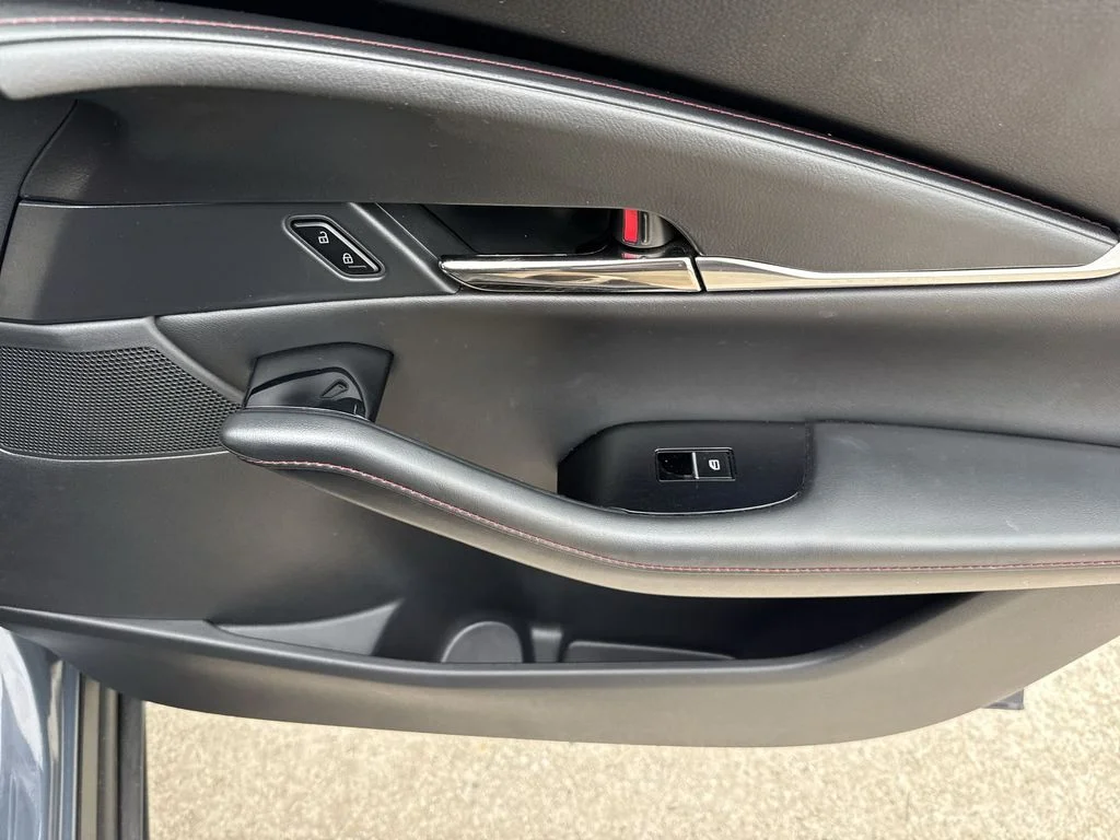 Used 2023 Gray Metallic Mazda 2.5 S Carbon Edition image 44