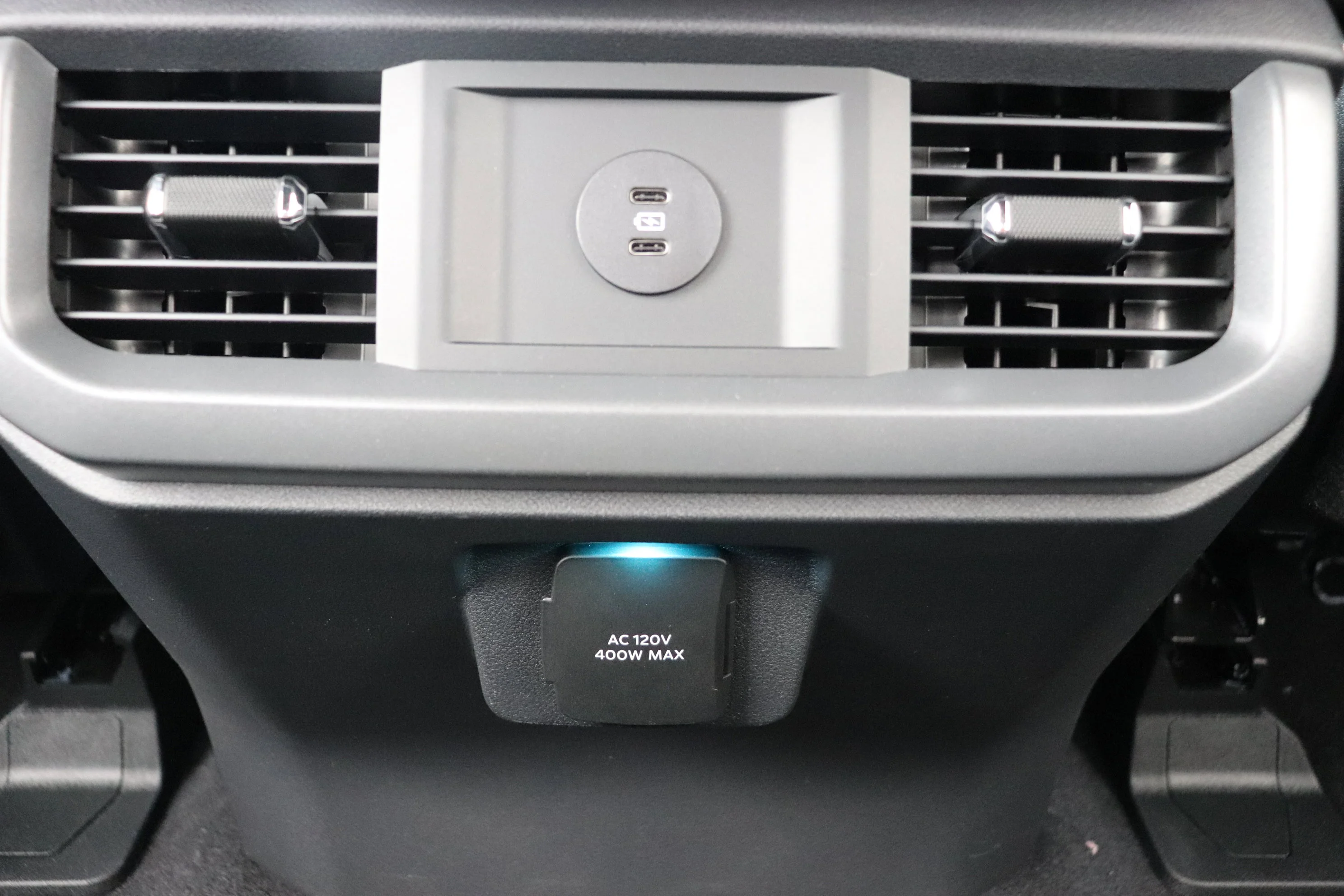 New 2026 AVALANCHE Ford XLT image 19