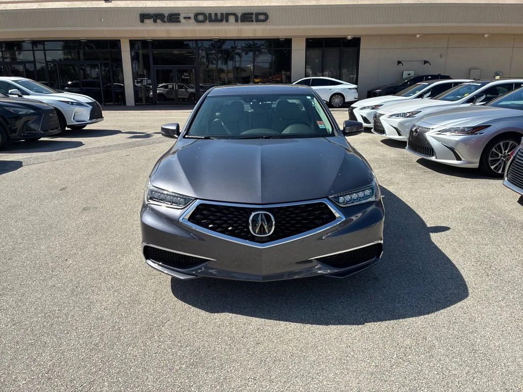 Used 2018  Acura 2.4L image 3