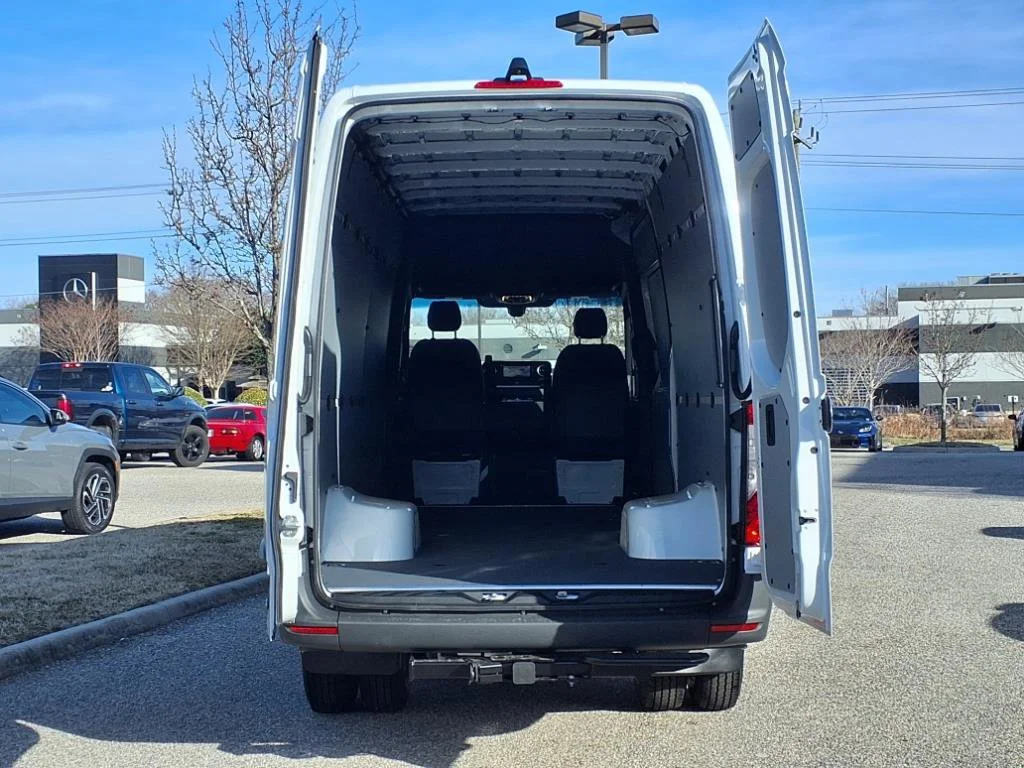 2025 Mercedes-Benz Sprinter Cargo Van Base - Photo 29