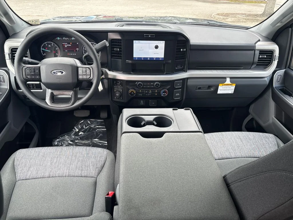New 2026 Gray Ford XLT image 5