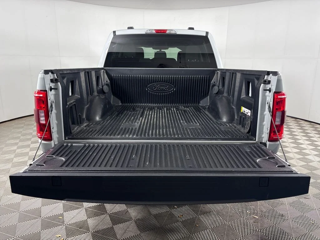 Certified Used 2023  Ford XLT image 29
