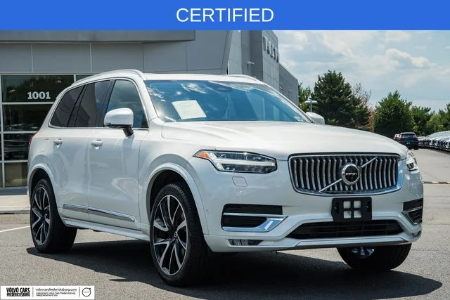 2023 Volvo XC90 Plus