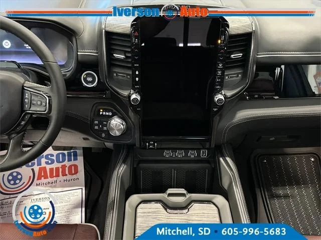 2026 RAM 1500 Limited - Photo 36