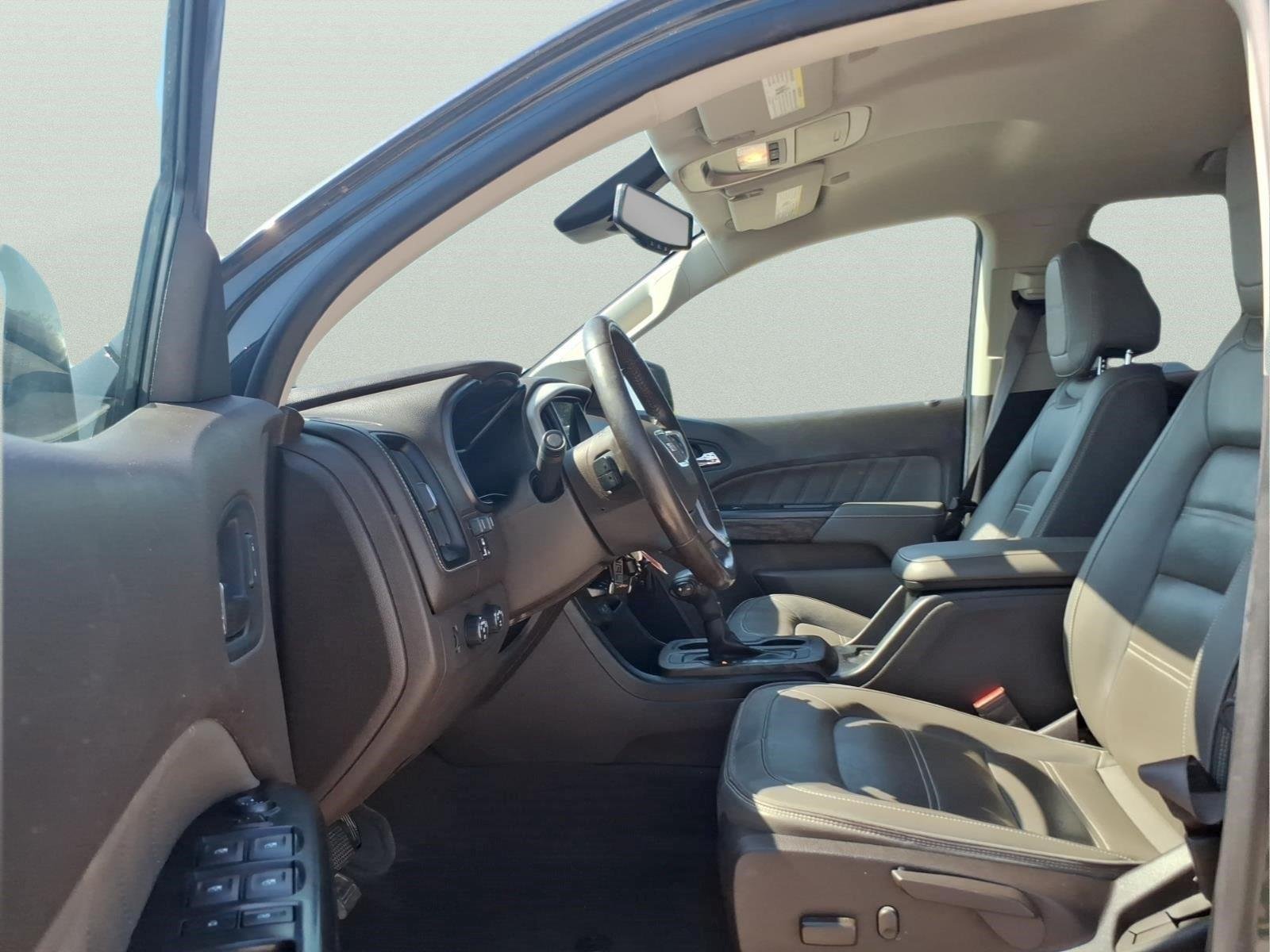 Used 2021 HUNTER METALLIC GMC 4WD Denali image 16