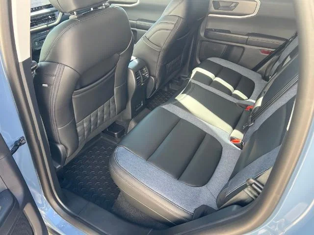 New 2026 Azure Gray Metallic Tri-Coat Ford Outer Banks® image 49