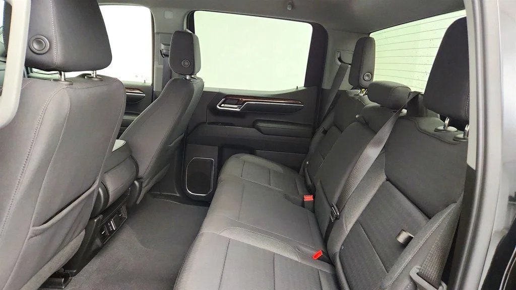 Used 2023 Onyx Black GMC 4WD Crew Cab 147