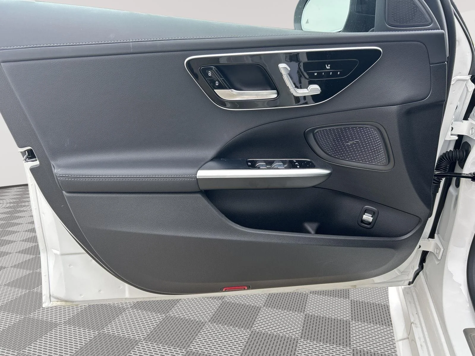 New 2026 Polar White Mercedes-Benz C 300 image 12
