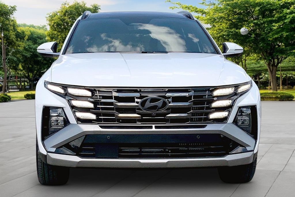 Used 2025 White Hyundai Limited image 2