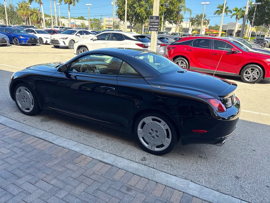 Used 2005  Lexus 430 image 13