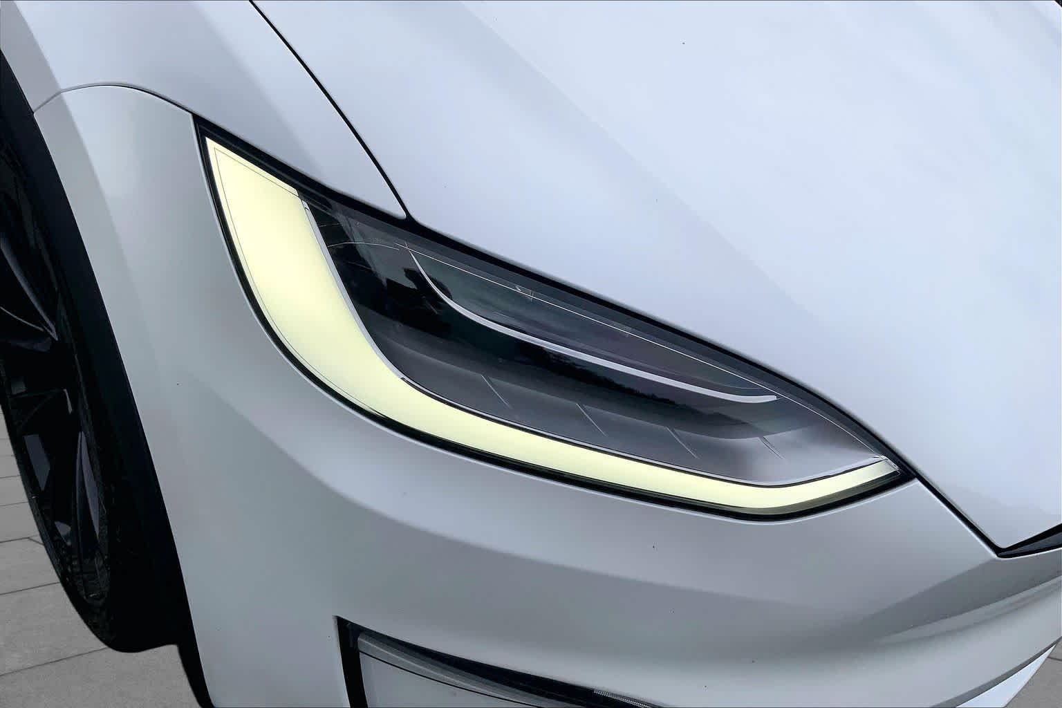 Used 2023 Pearl White Multi Tesla  image 26