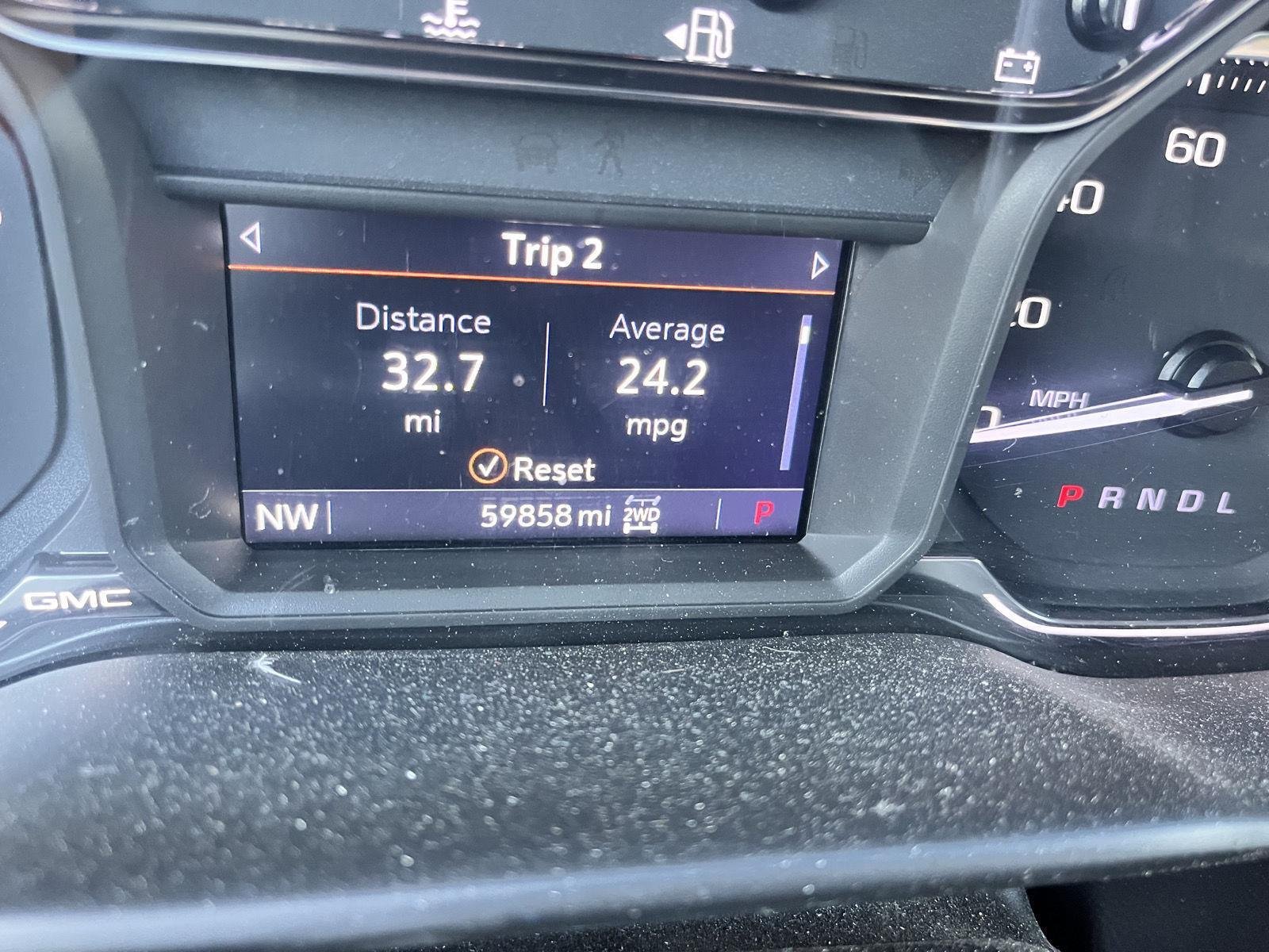 Used 2021 Dark Sky Metallic GMC Elevation image 17