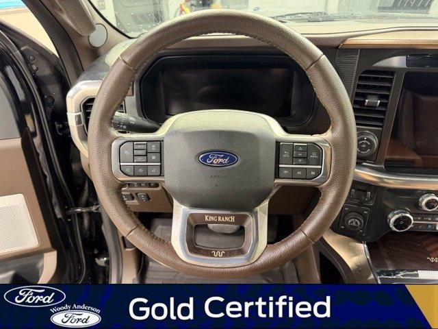 Certified Used 2025 Agate Black Metallic Ford King Ranch image 10