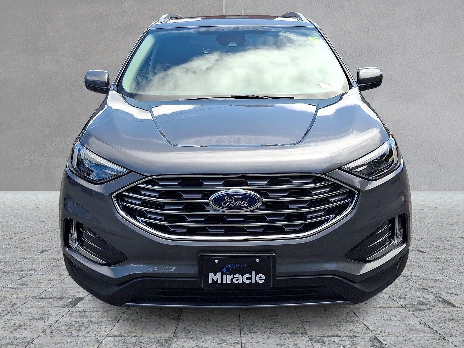 Used 2022 Carbonized Gray Metallic Ford SEL image 2