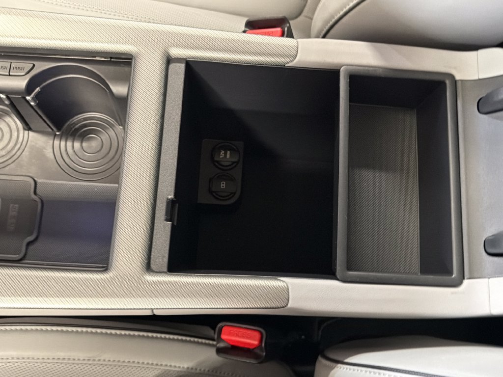 Certified Used 2024 Gray Hyundai SEL image 28