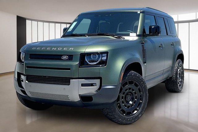 2026 Land Rover Defender 110 S