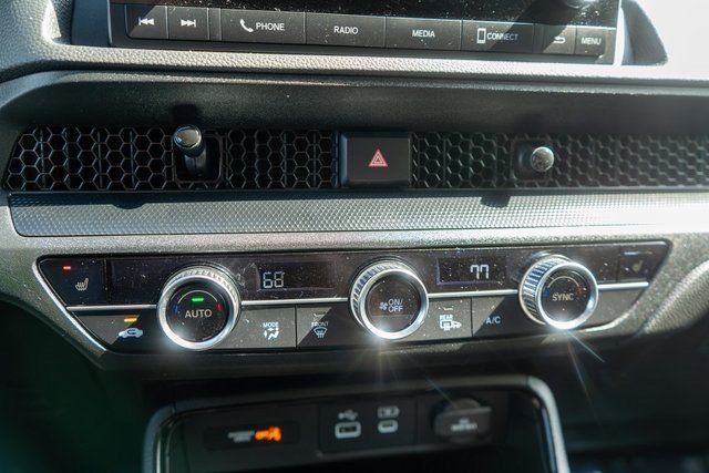 Used 2024 White Honda EX image 29