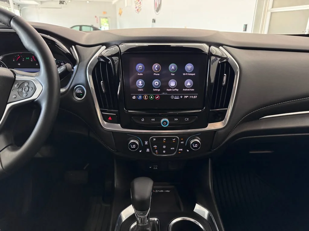 2023 Chevrolet Traverse 3LT - Photo 18