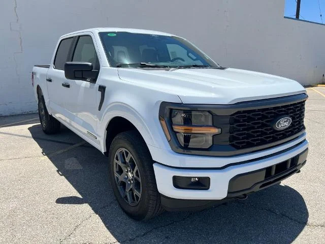 New 2026 Oxford White Ford STX® image 40