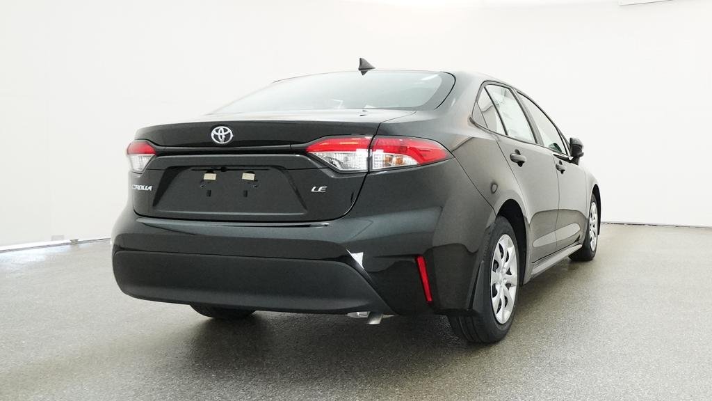New 2026 Midnight Black Metallic Toyota LE image 21