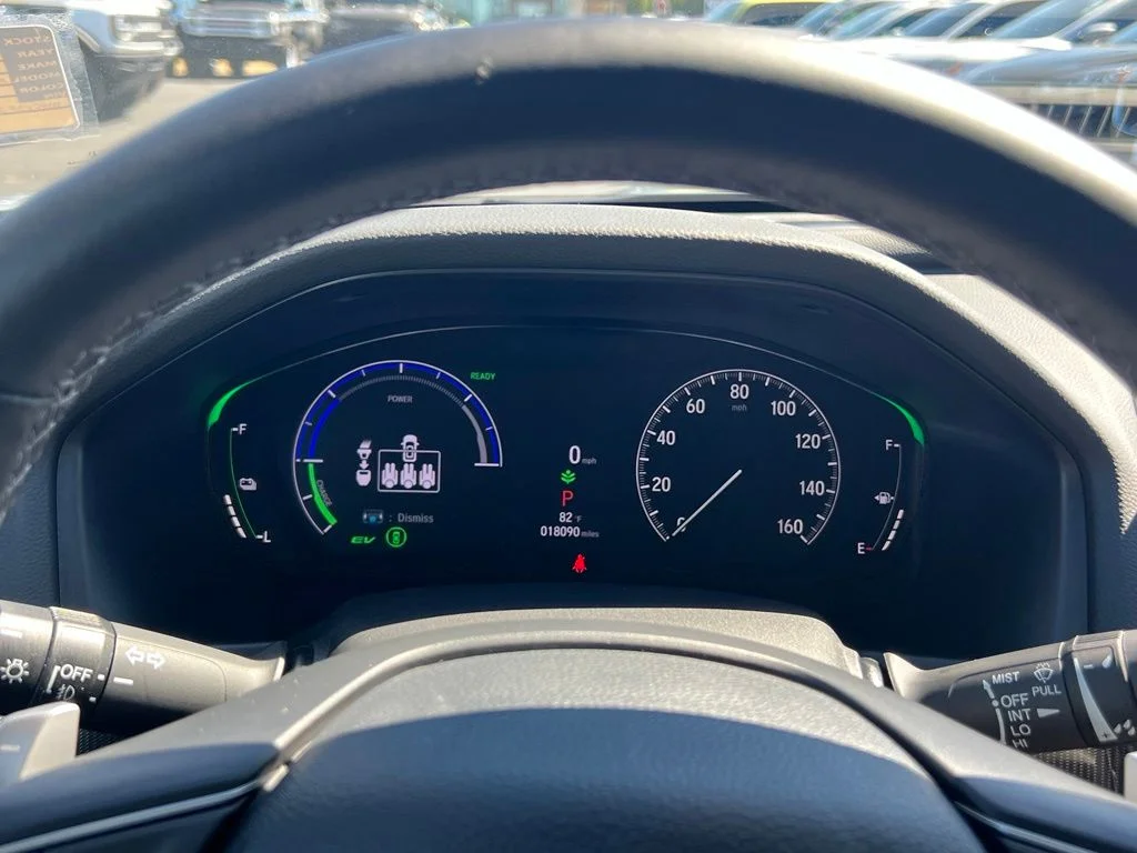 Used 2022 Sonic Gray Pearl Honda Sport image 22