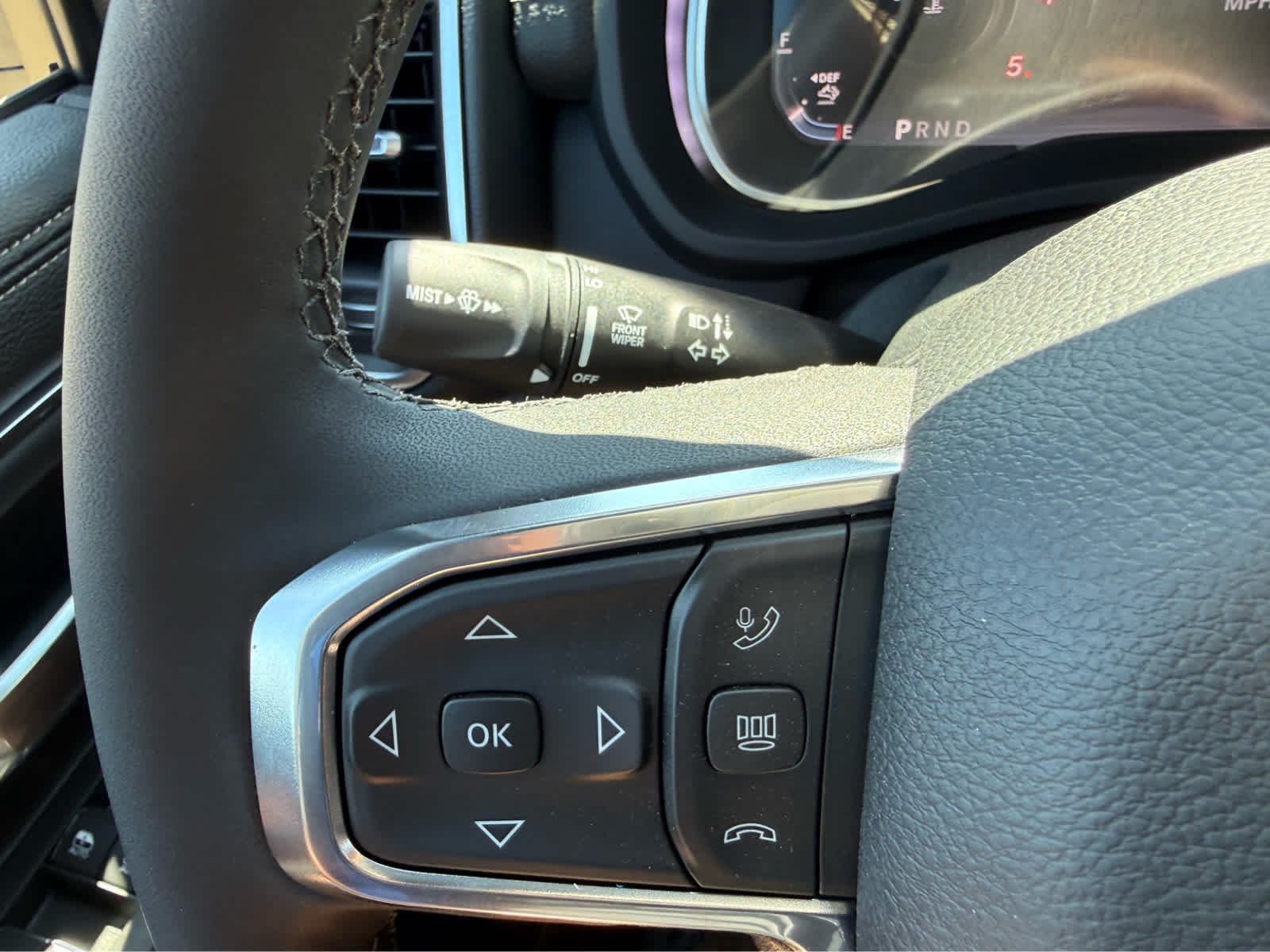 New 2026 Ceramic Gray Clear-Coat Exterior Paint RAM Laramie image 29