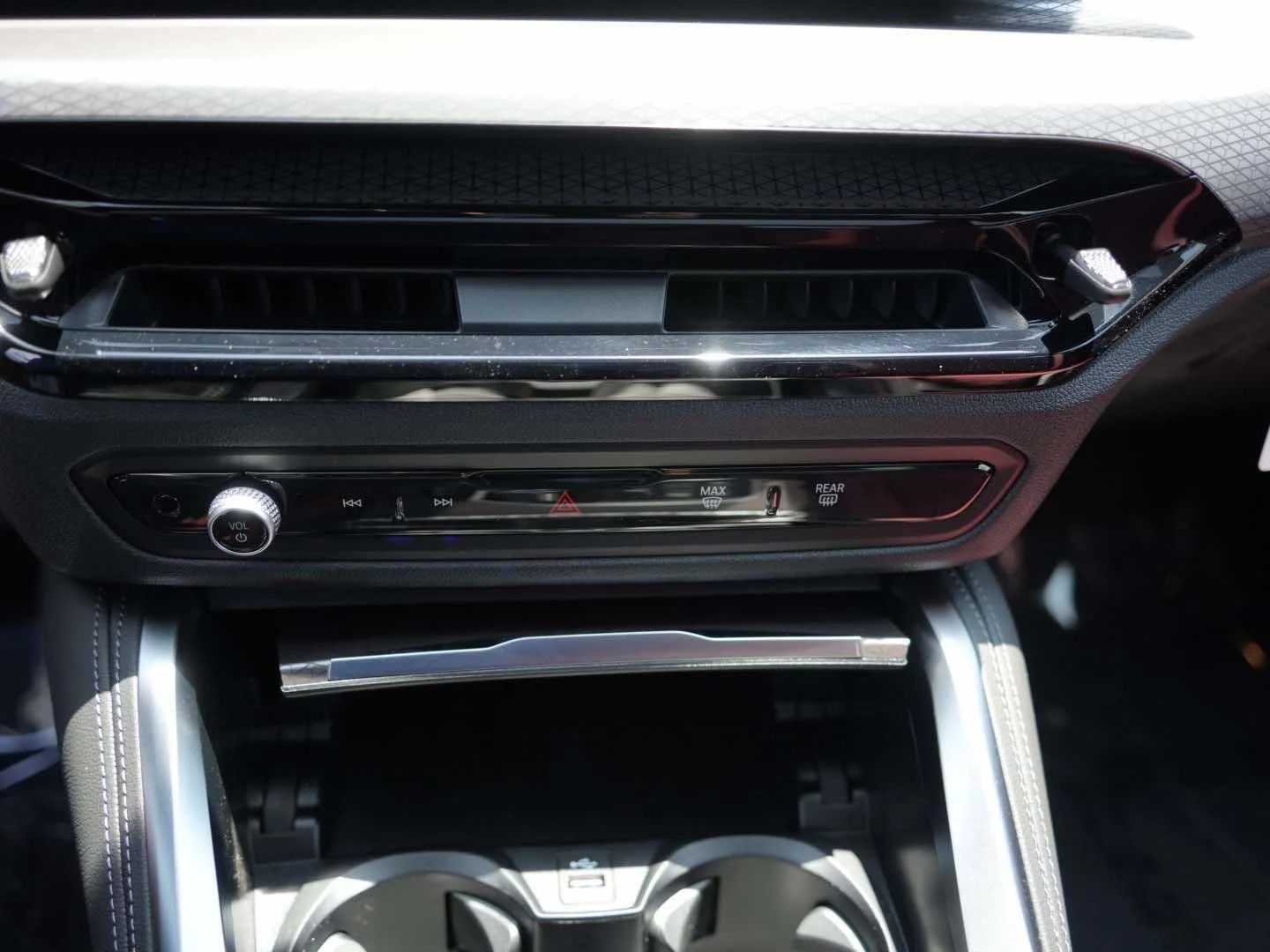 New 2027 Alpine White BMW 430i image 17