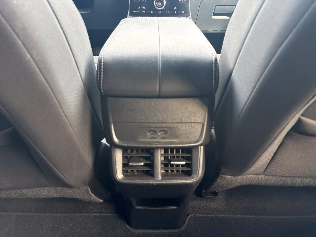 Used 2025 Silver GMC Elevation image 26