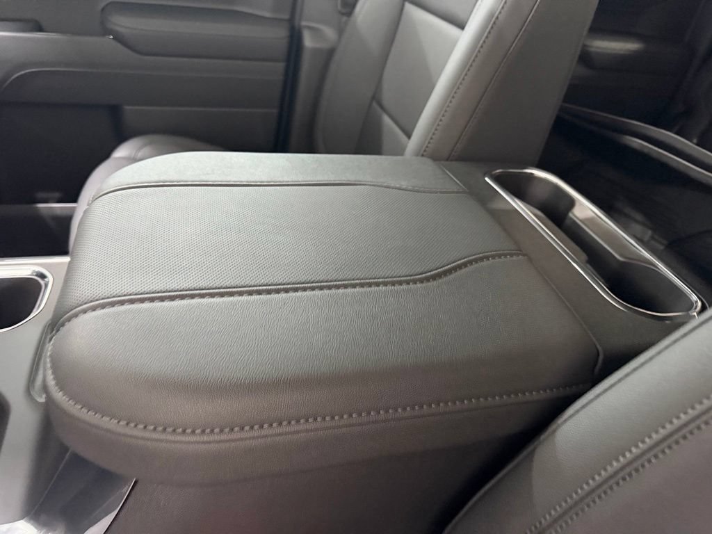 2026 GMC Sierra 1500 SLT - Photo 23