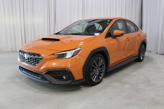 Used 2022 Orange Subaru GT image 36