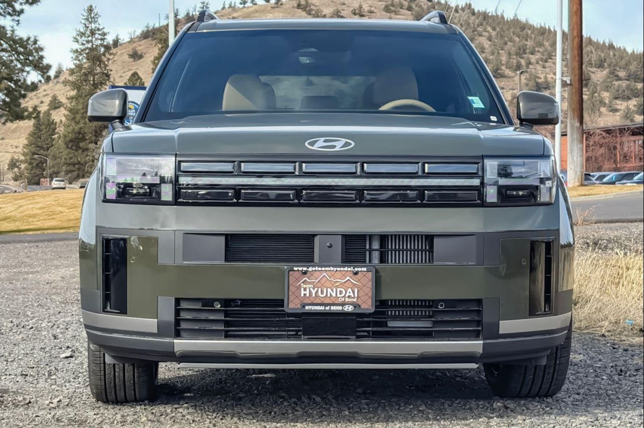 New 2026 Green Hyundai Limited AWD image 9