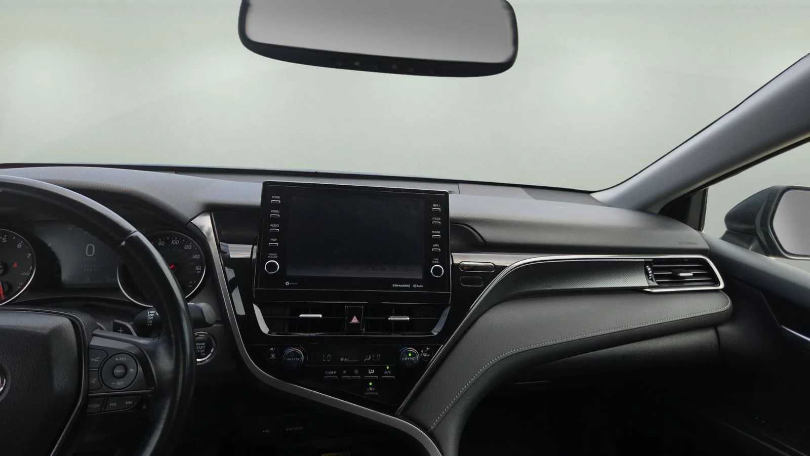2023 Toyota Camry XSE - Photo 18