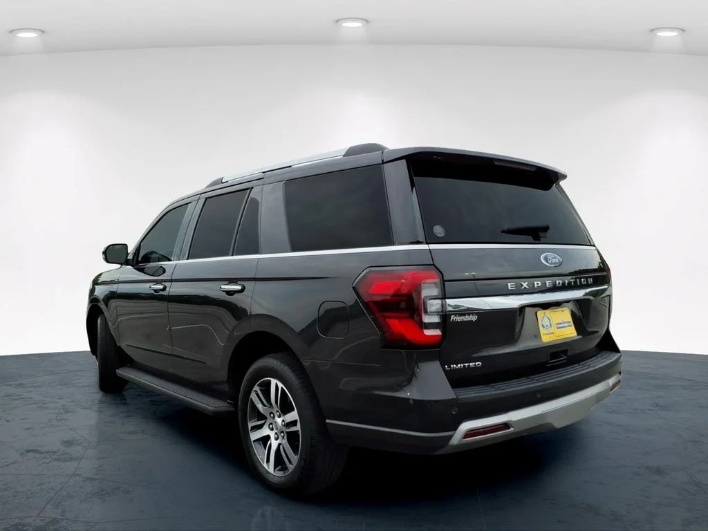 Used 2024 Gray Ford Limited image 14
