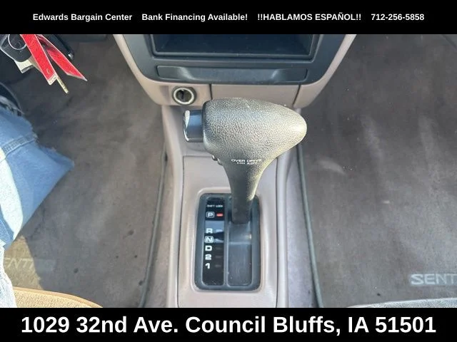 Used 1996 Red Nissan GXE image 17