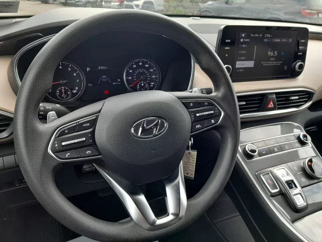 2023 Hyundai Santa Fe SE - Photo 11