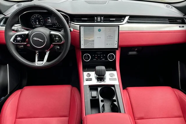 2026 Jaguar F-Pace R-Dynamic S - Photo 12