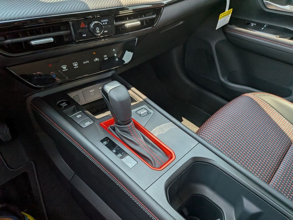 2026 Nissan KICKS SR - Photo 24