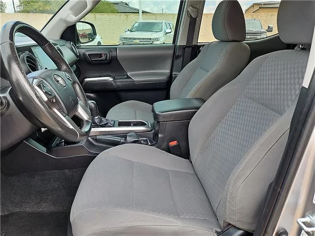 Used 2022 Celestial Silver Metallic Toyota SR5 V6 4x2 Double Cab 5 ft. box 127.4 in. WB image 11
