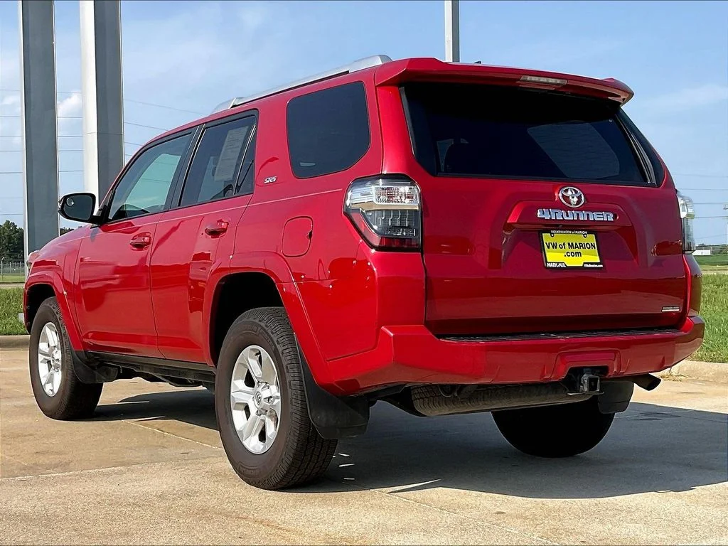 Used 2016 Red Toyota SR5 Premium image 4