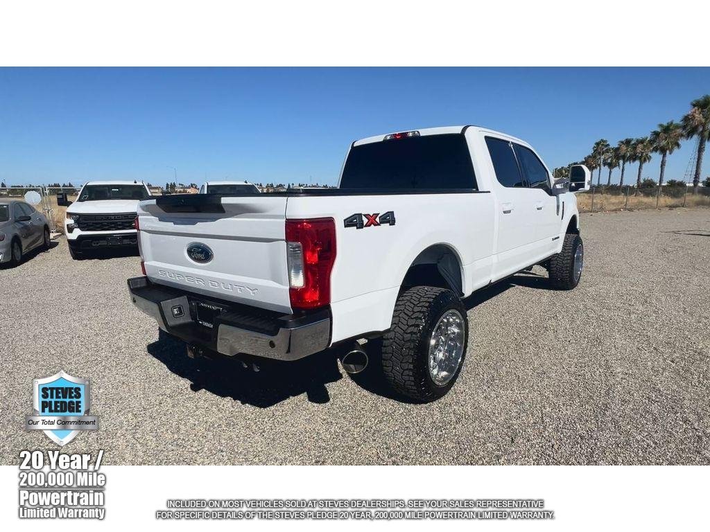 Used 2017 White Ford XLT image 13