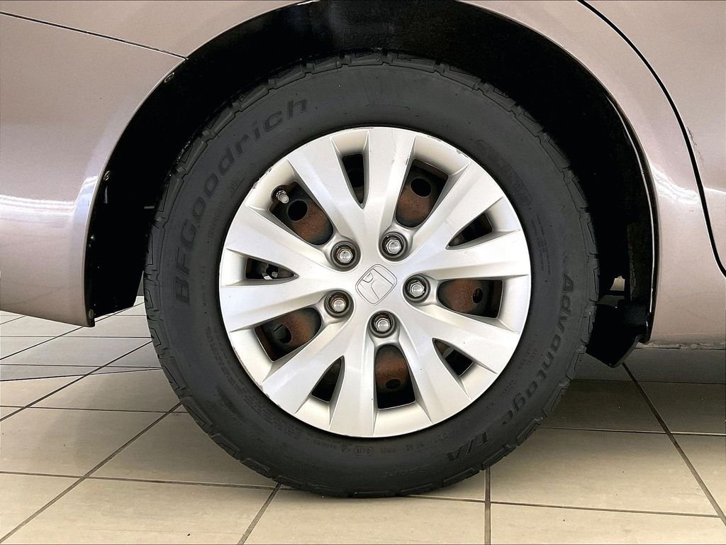 Used 2012 Black Honda LX image 7