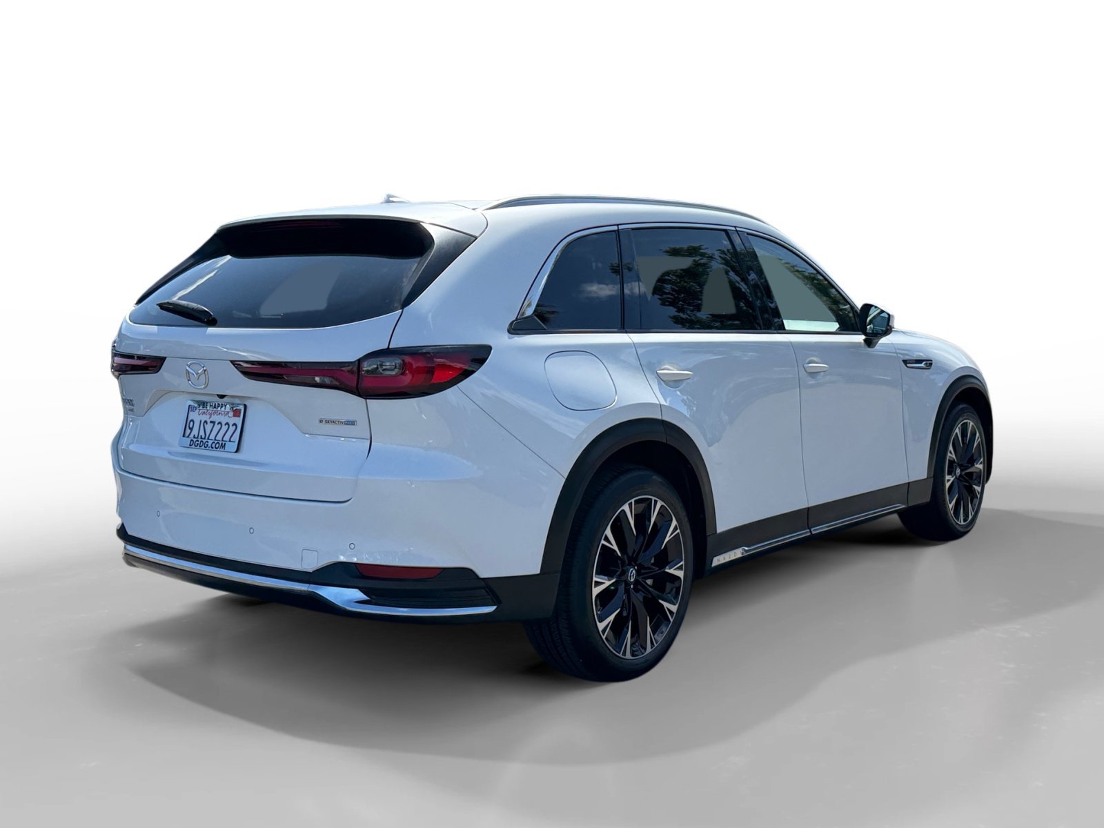 Certified Used 2024 White Mazda Premium image 5