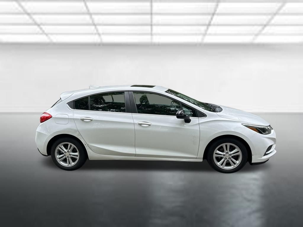 Used 2017 White Chevrolet LT image 7