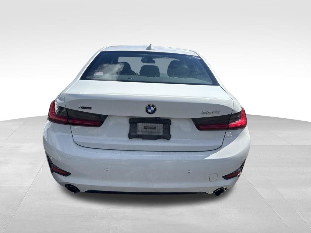 Used 2020 White BMW 330i xDrive image 4