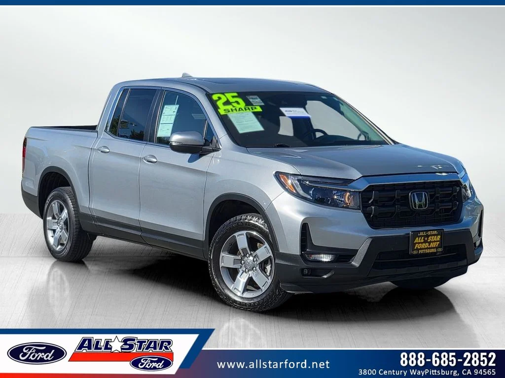 2025 Honda Ridgeline RTL AWD's photo