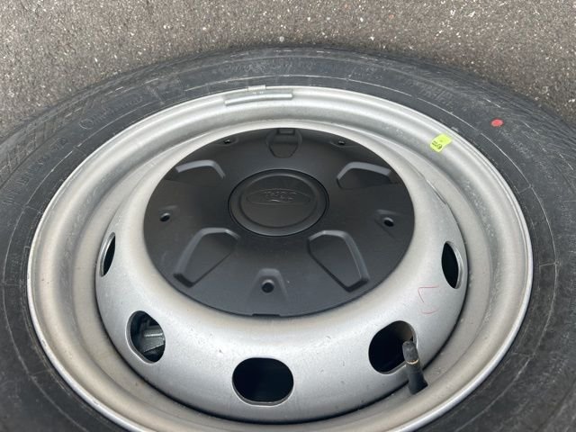 New 2026 Silver Ford Base image 9