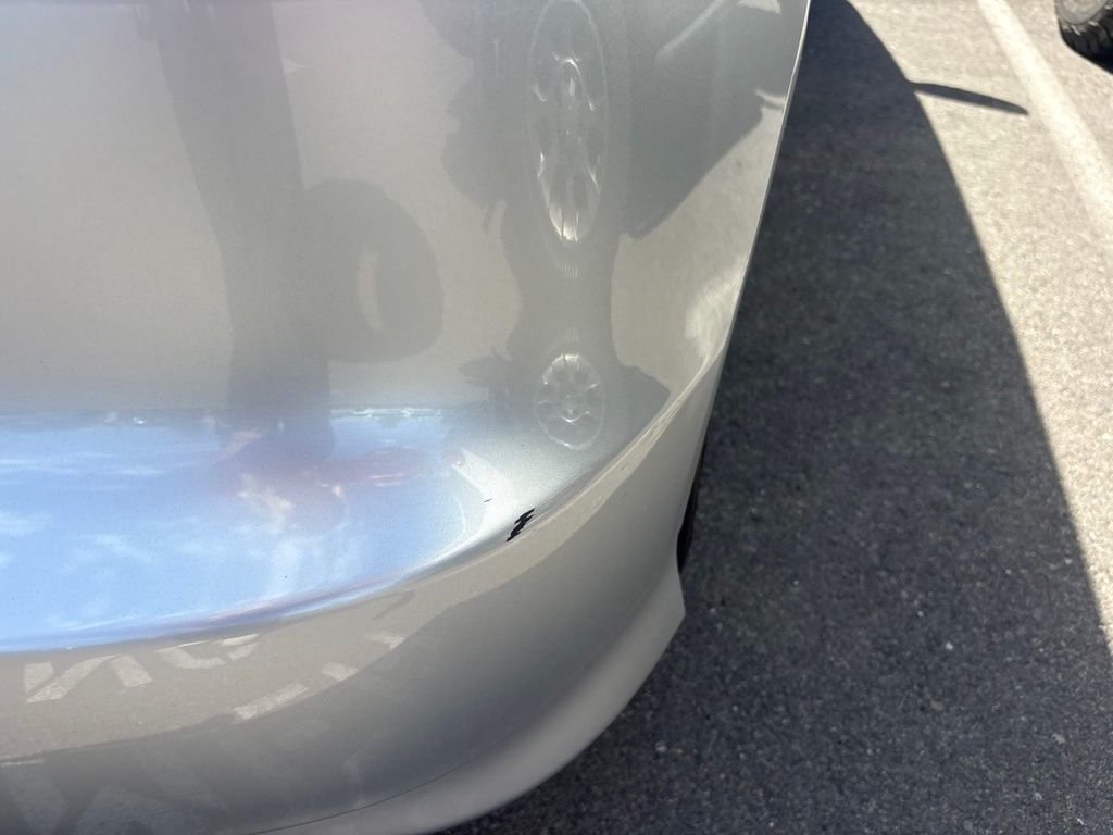 Used 2013  Honda Base image 7