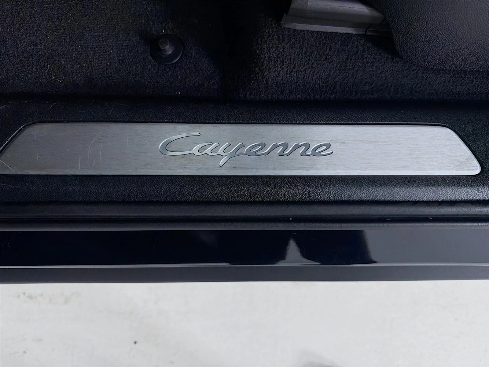 Used 2023  Porsche Base image 10