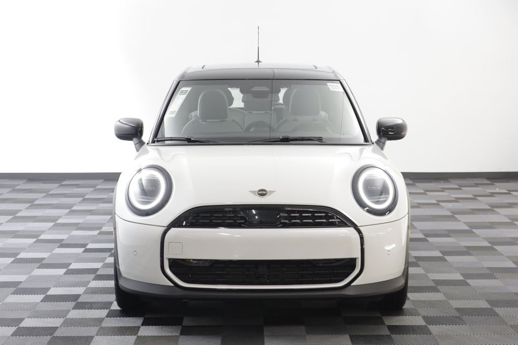 New 2026 White Metallic MINI Oxford Edition image 23