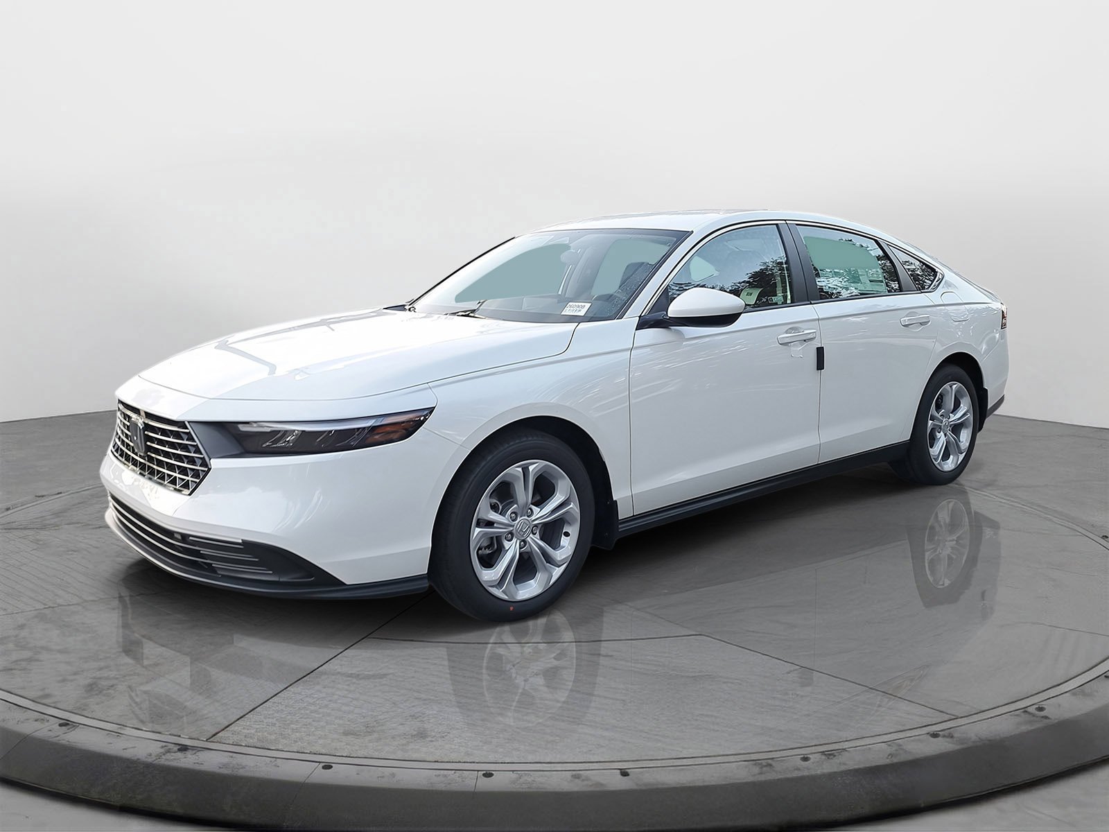 New 2026 Platinum White Pearl Honda LX image 3